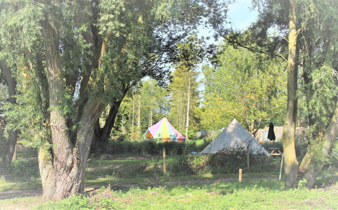 Hotel Rum Bridge "Owl Watch" Wooden Tipi Sudbury  Exterior foto