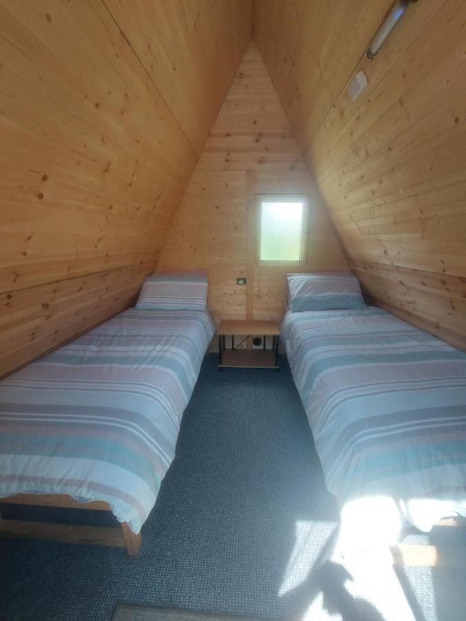 Hotel Rum Bridge "Owl Watch" Wooden Tipi Sudbury  Exterior foto