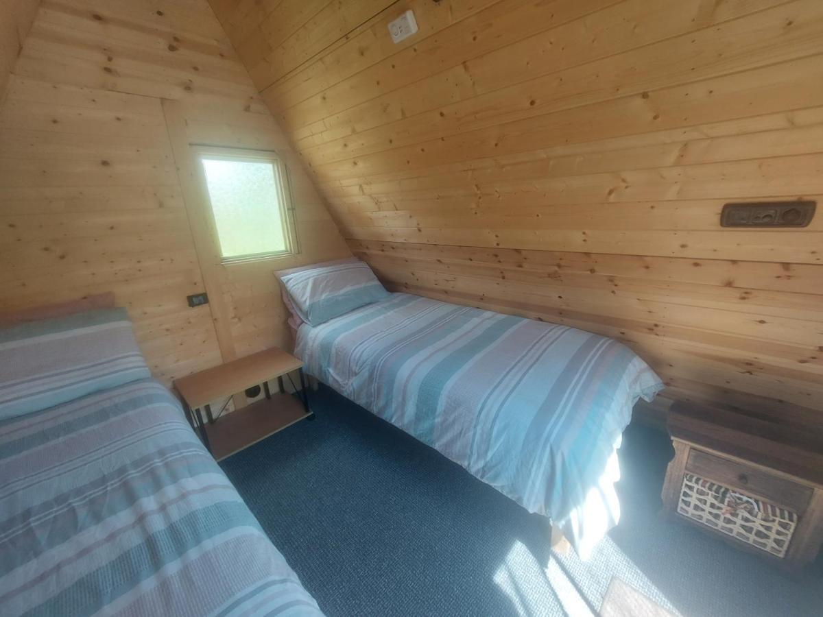 Hotel Rum Bridge "Owl Watch" Wooden Tipi Sudbury  Exterior foto